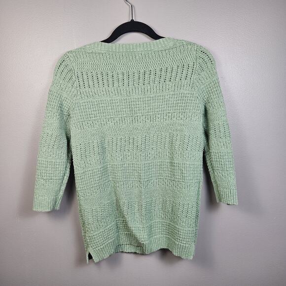 L.L Bean Women's Mint Green Knit Sweater Size Small 3/4 Sleeve Button Shoulder - Picture 2 of 6